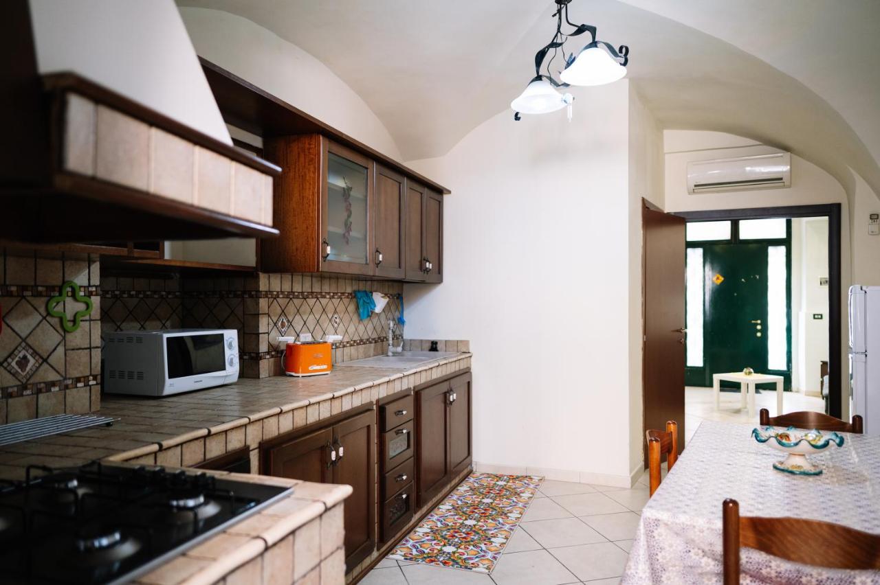 Вилла Groove House Катания Экстерьер фото